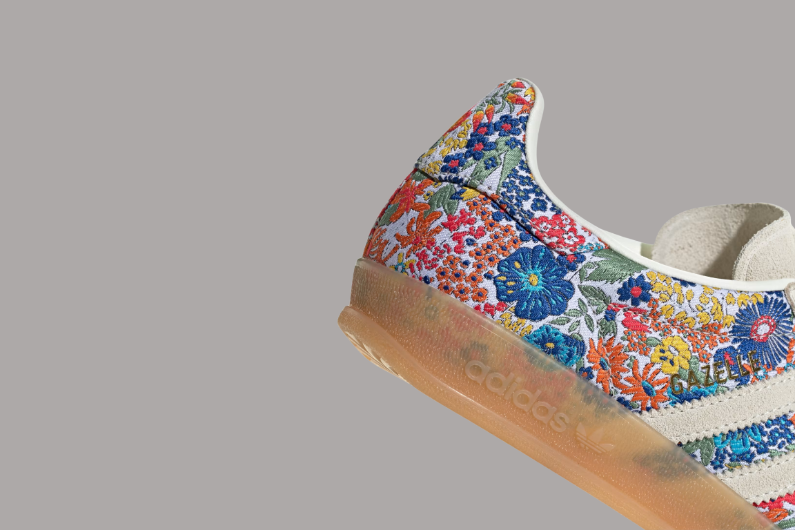 London Off-White Gold Sneakers