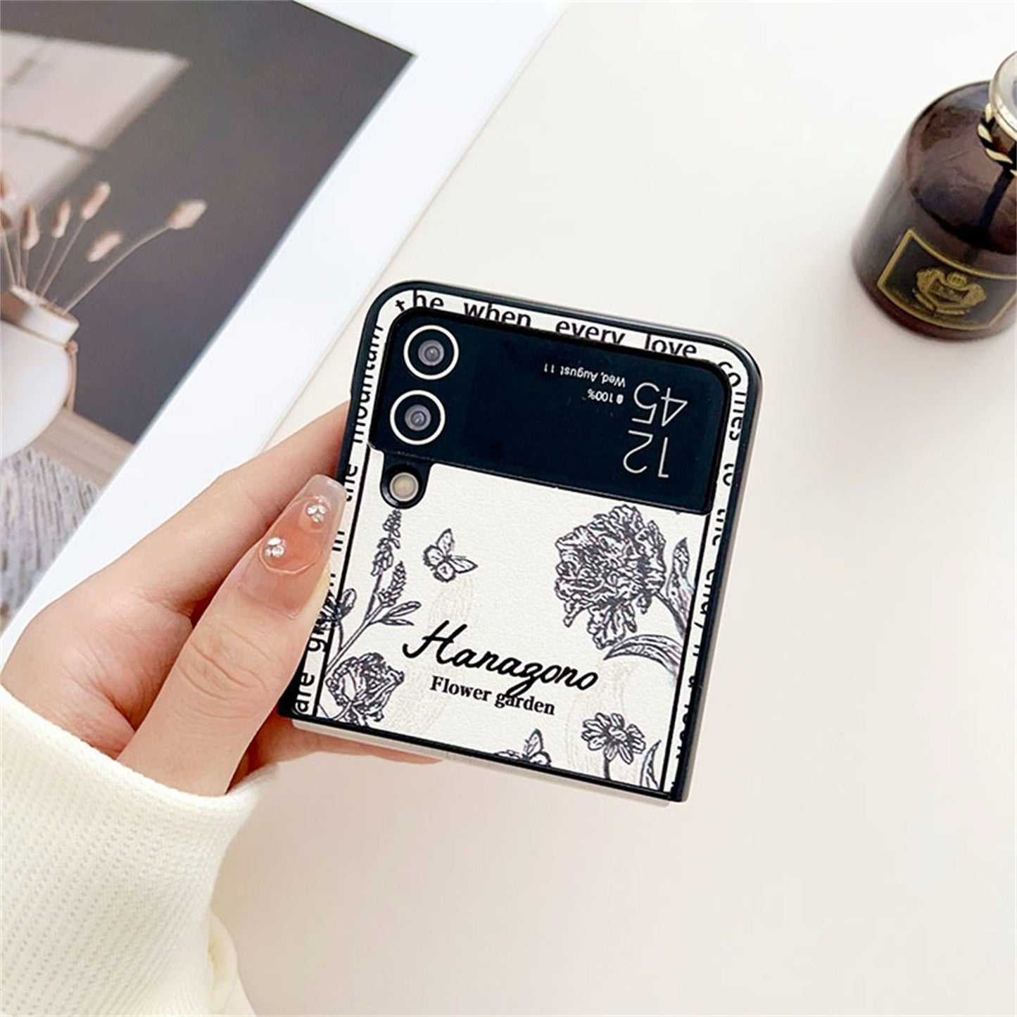 Retro Rose Case for Samsung Galaxy Z Flip 3 & 4