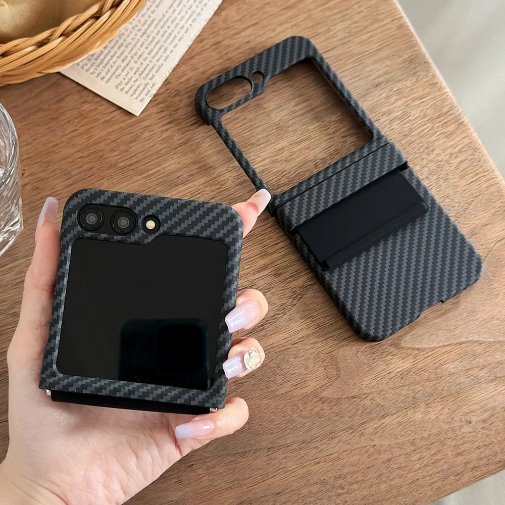 Carbon Fiber Case With Hinge Protection