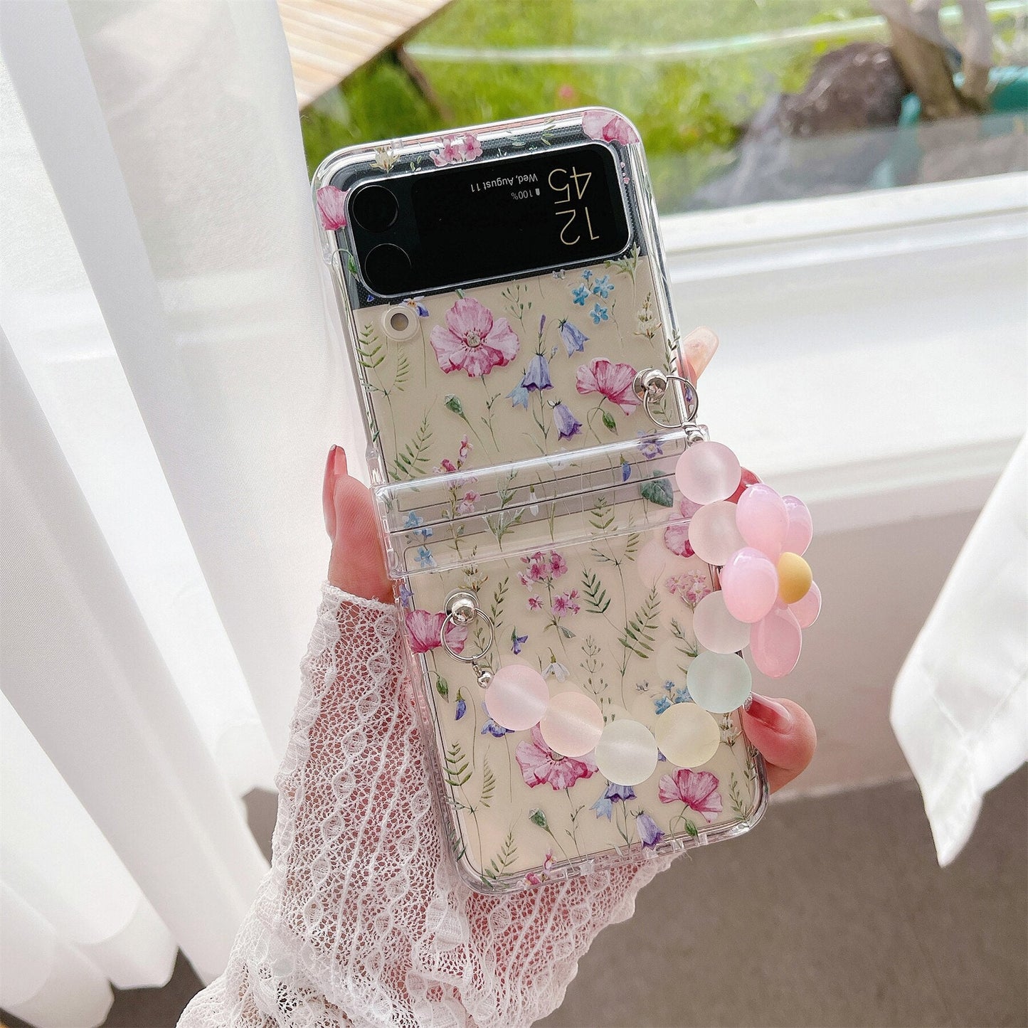 Case with Flowers Bracelet  for Samsung Galaxy Z Flip 4