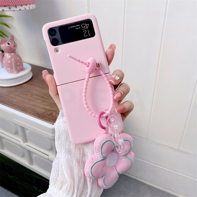 Cute Flower Pendant Case For Samsung Galaxy Z Flip 4